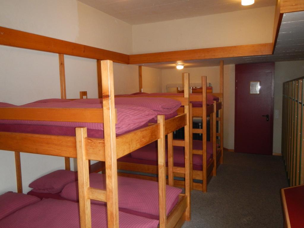 Mountain Lodge Urweider Innertkirchen Room photo